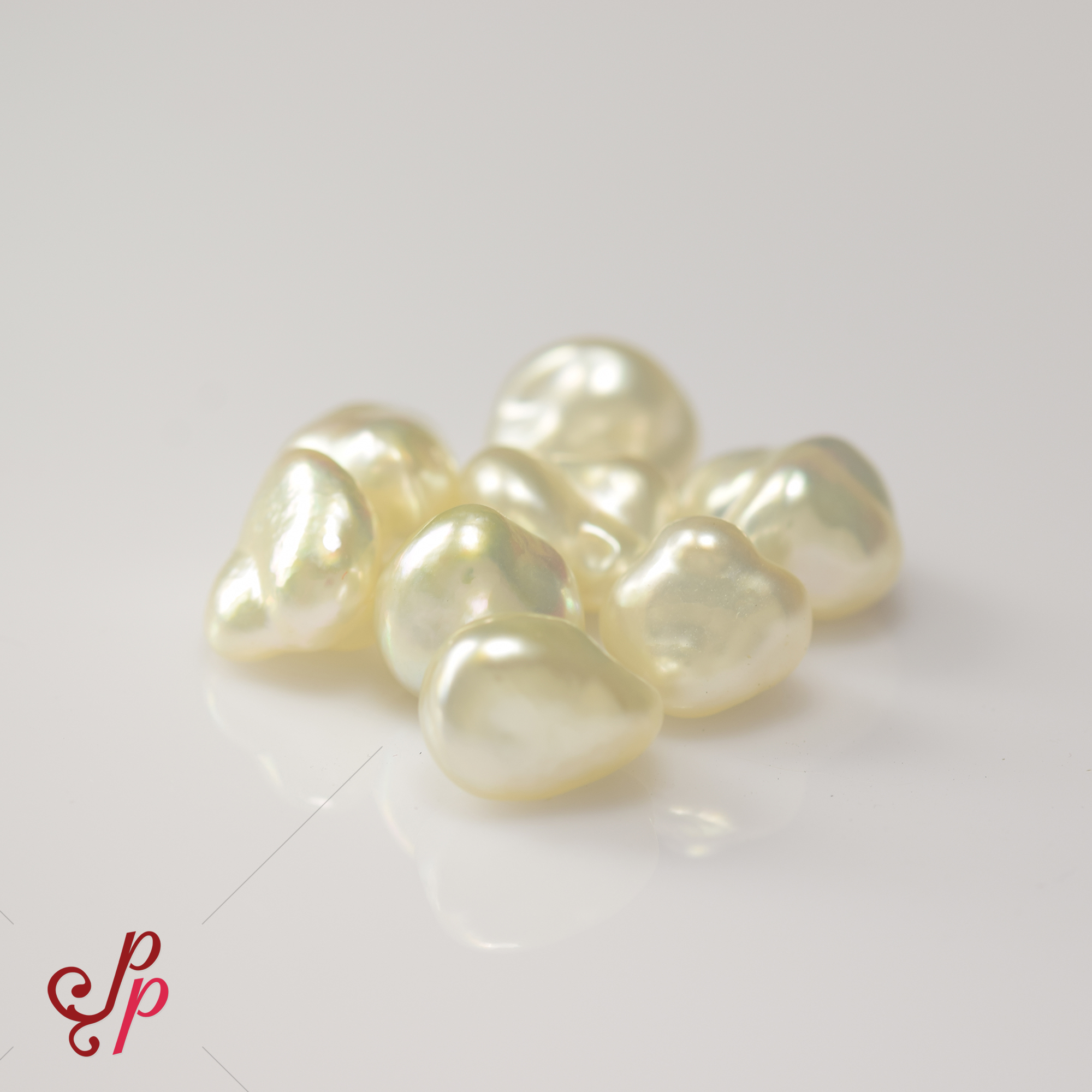 Genuine Keshi Pearl in Silvery White Colour for Astrology Finger Ring