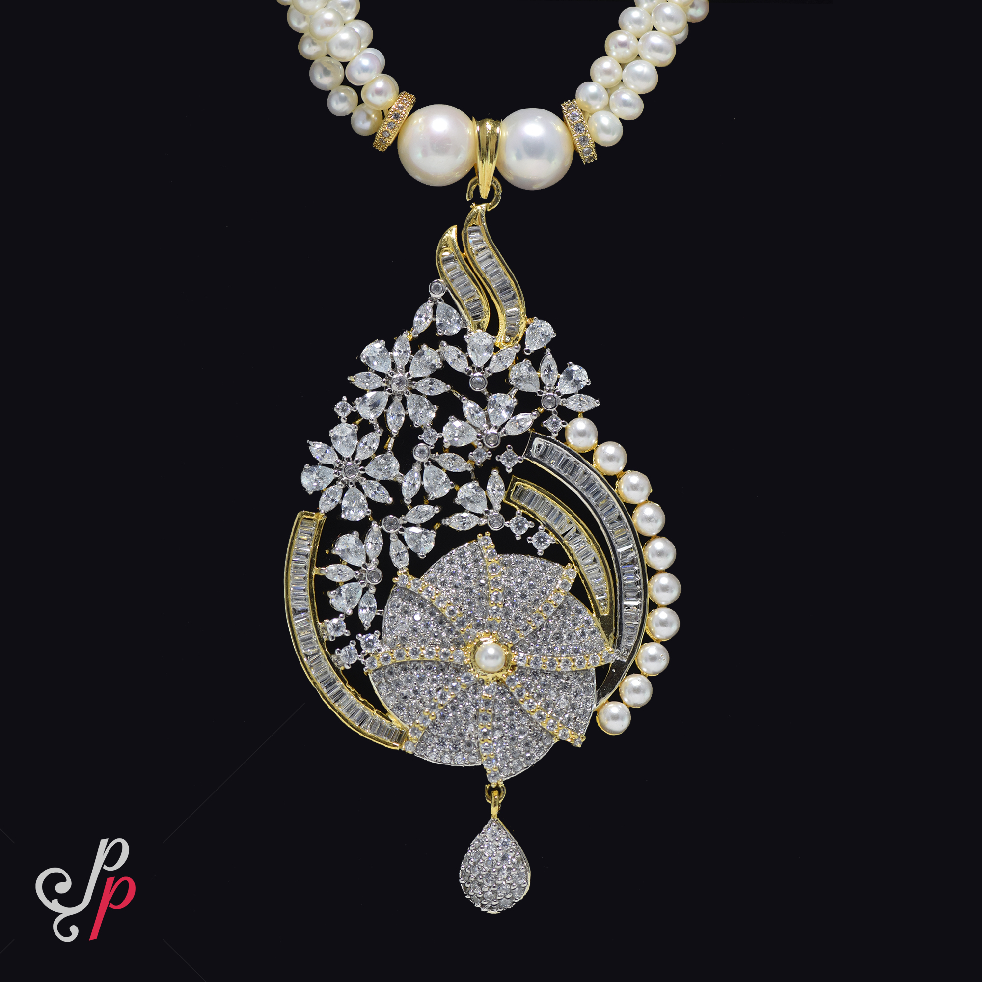 Grand Pearl Necklace in finest quality 4mm milky white round pearls