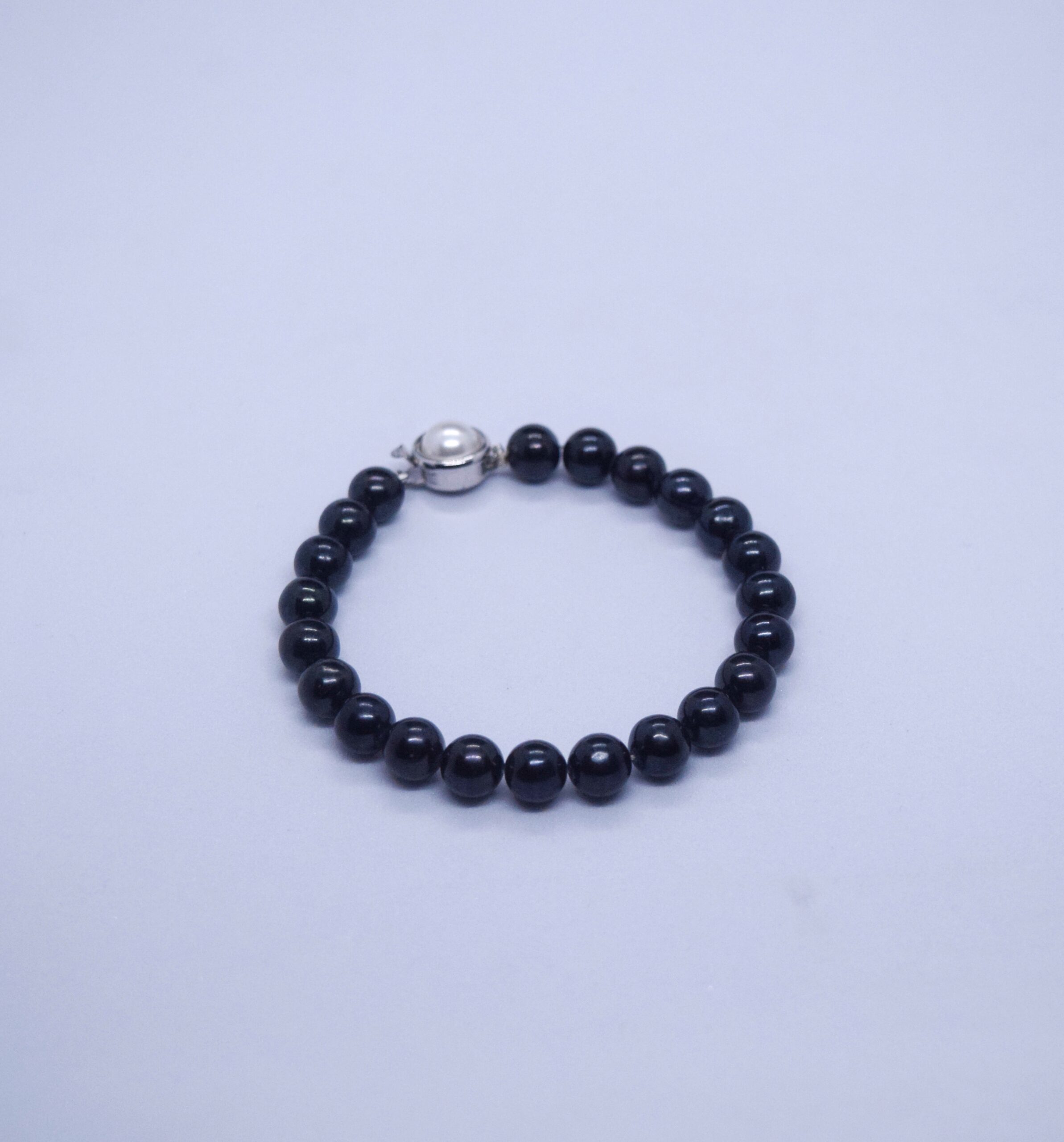 Beautiful 7.5mm Black Round Pearls Bracelet
