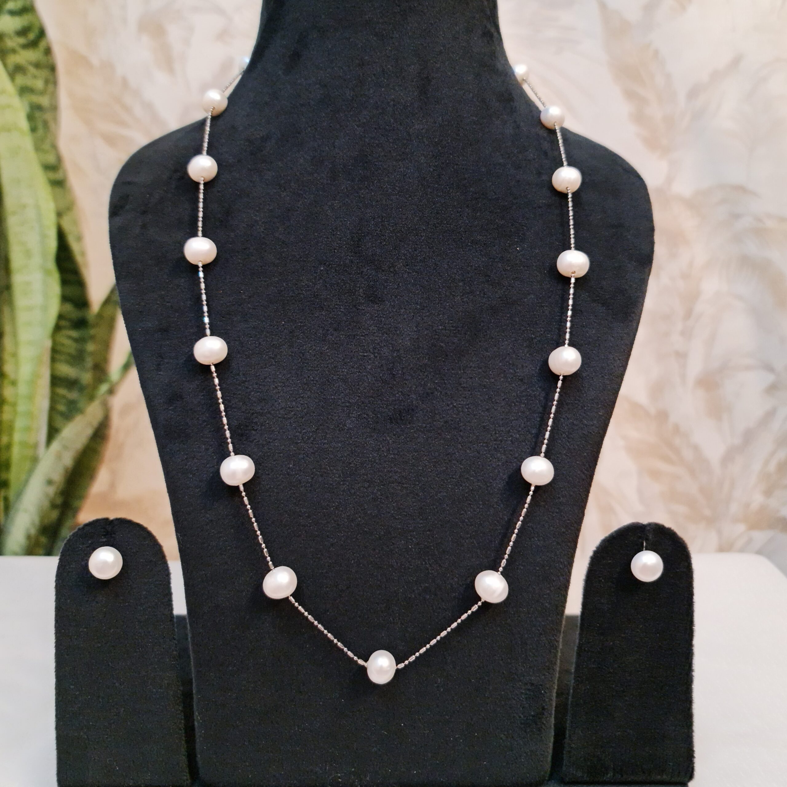 32Inch Long Graceful Roundish White Pearls With Silver Finish Chain