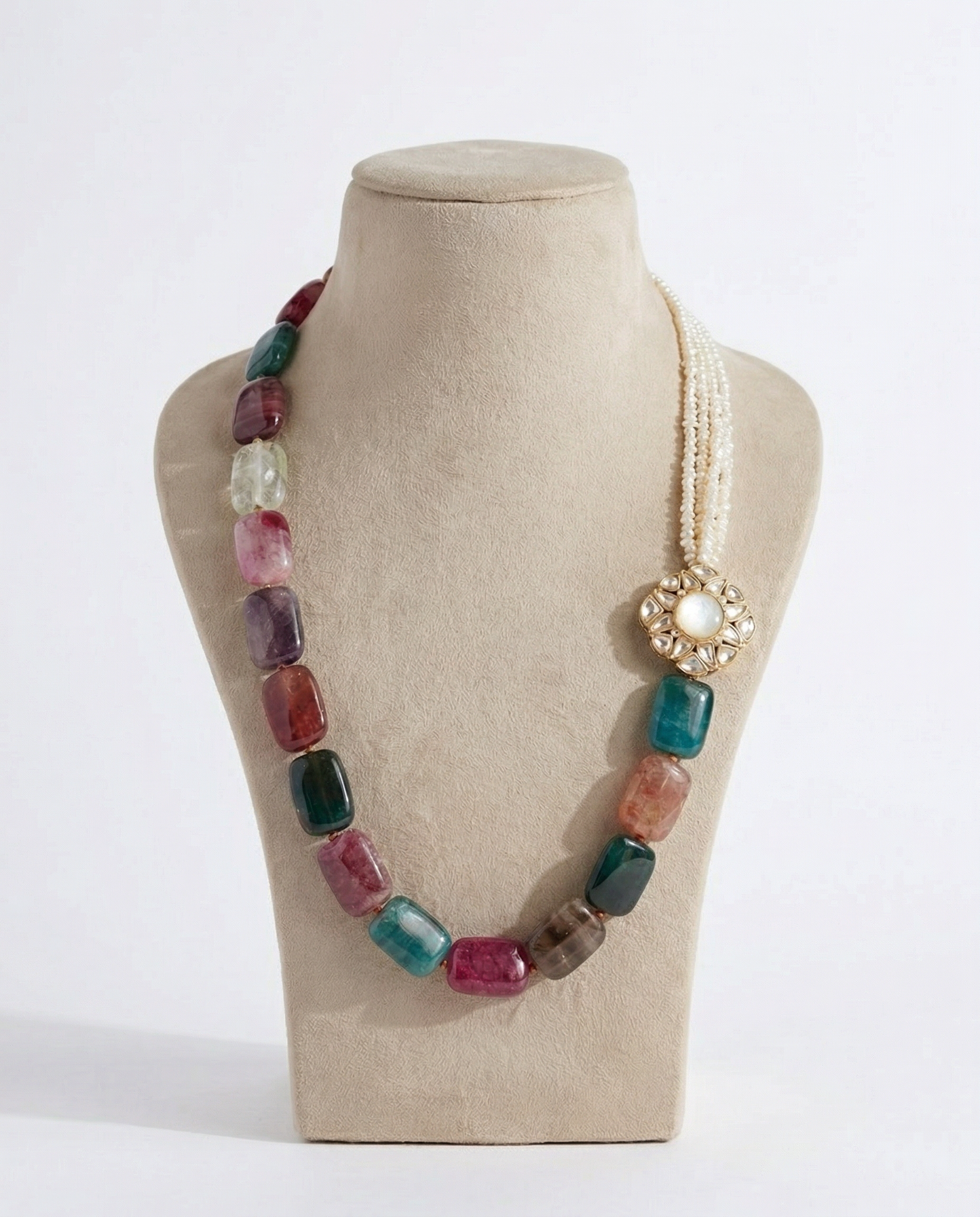 Baroque Pearl Necklace With Polki Pendant - View 4