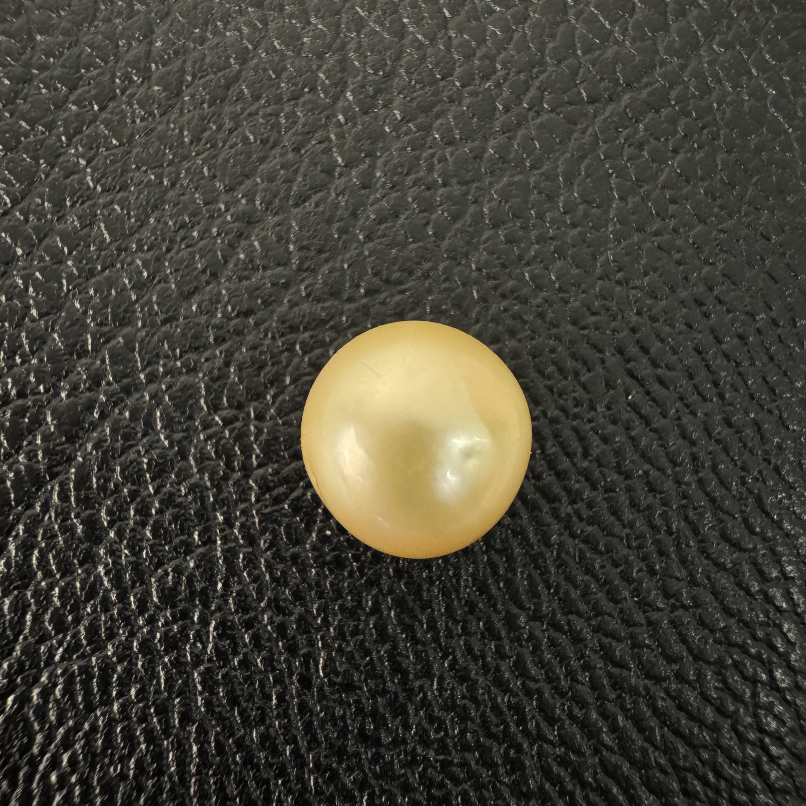 6.5 carat golden South Sea pearl, 9.5mm round, AAA quality - Pure Pearls
