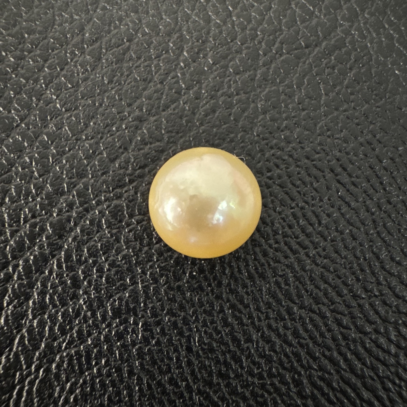 5.94 carat golden South Sea pearl, 9.5mm round, AAA quality - Pure Pearls