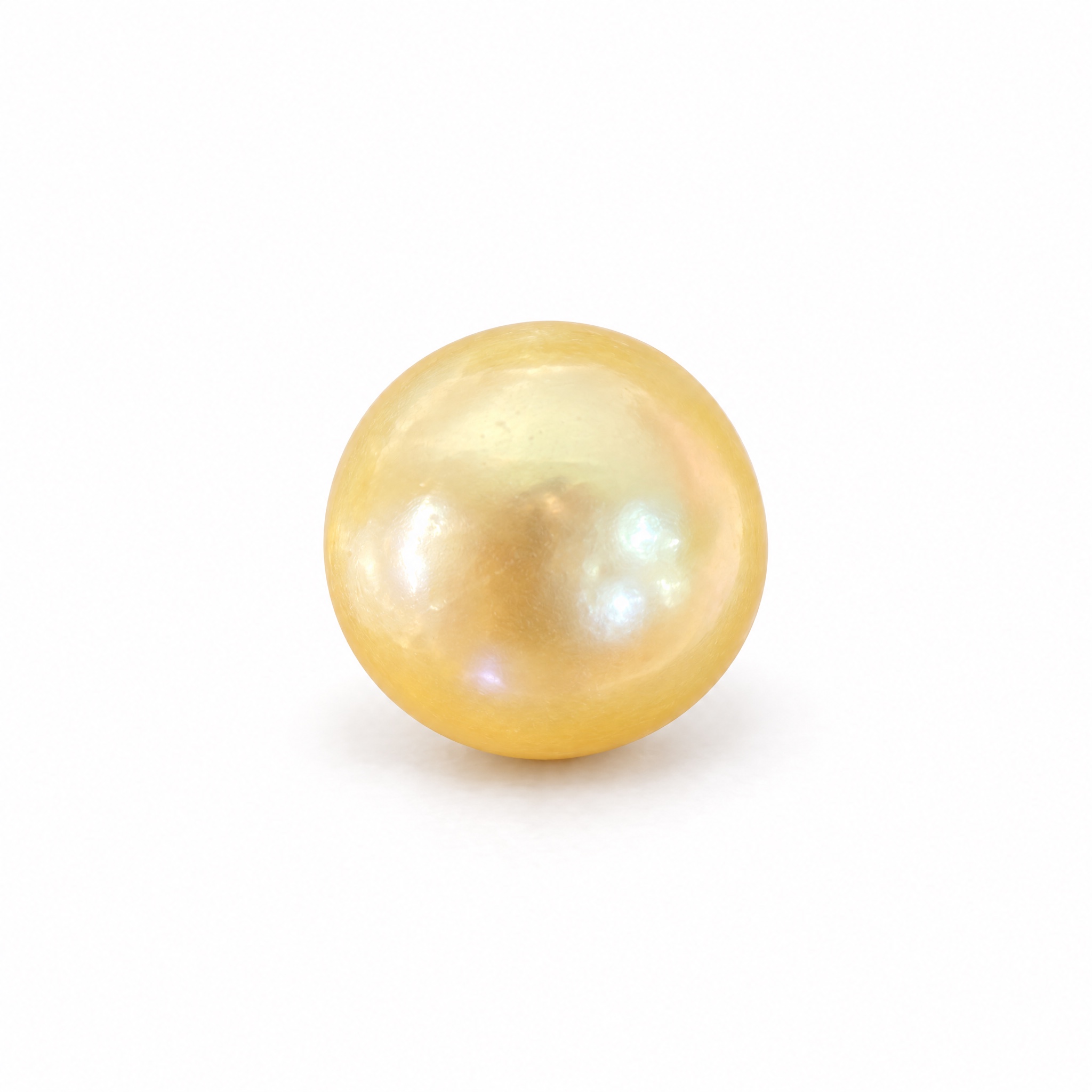 5.94 carat golden South Sea pearl, 9.5mm round, AAA quality, natural undyed colour - Pure Pearls