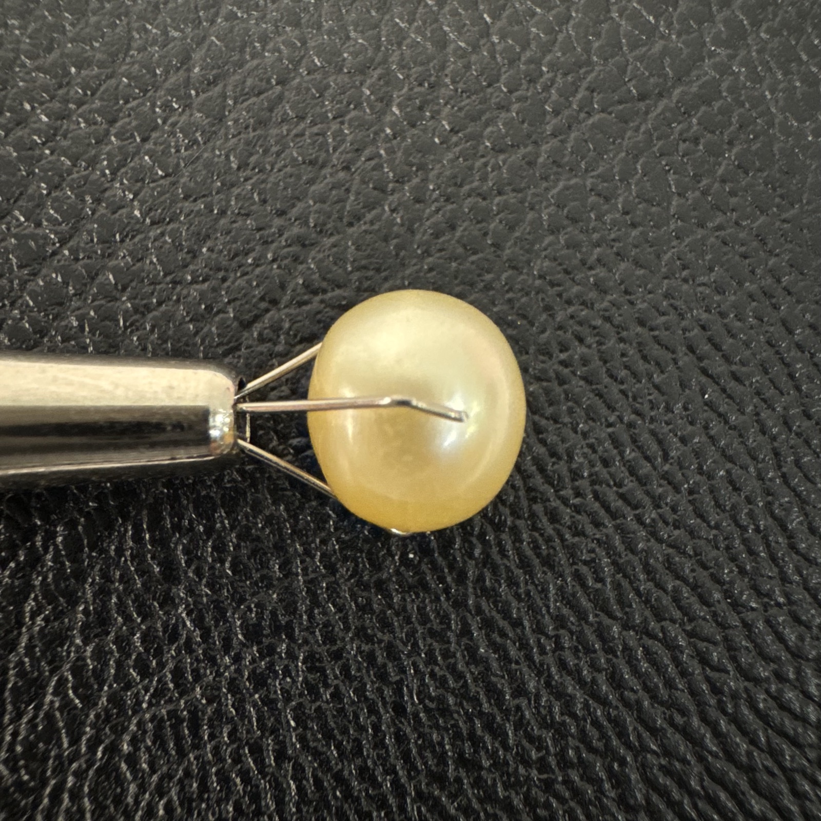 Second view of a 9.8mm golden South Sea loose pearl showing lustre and surface - Pure Pearls