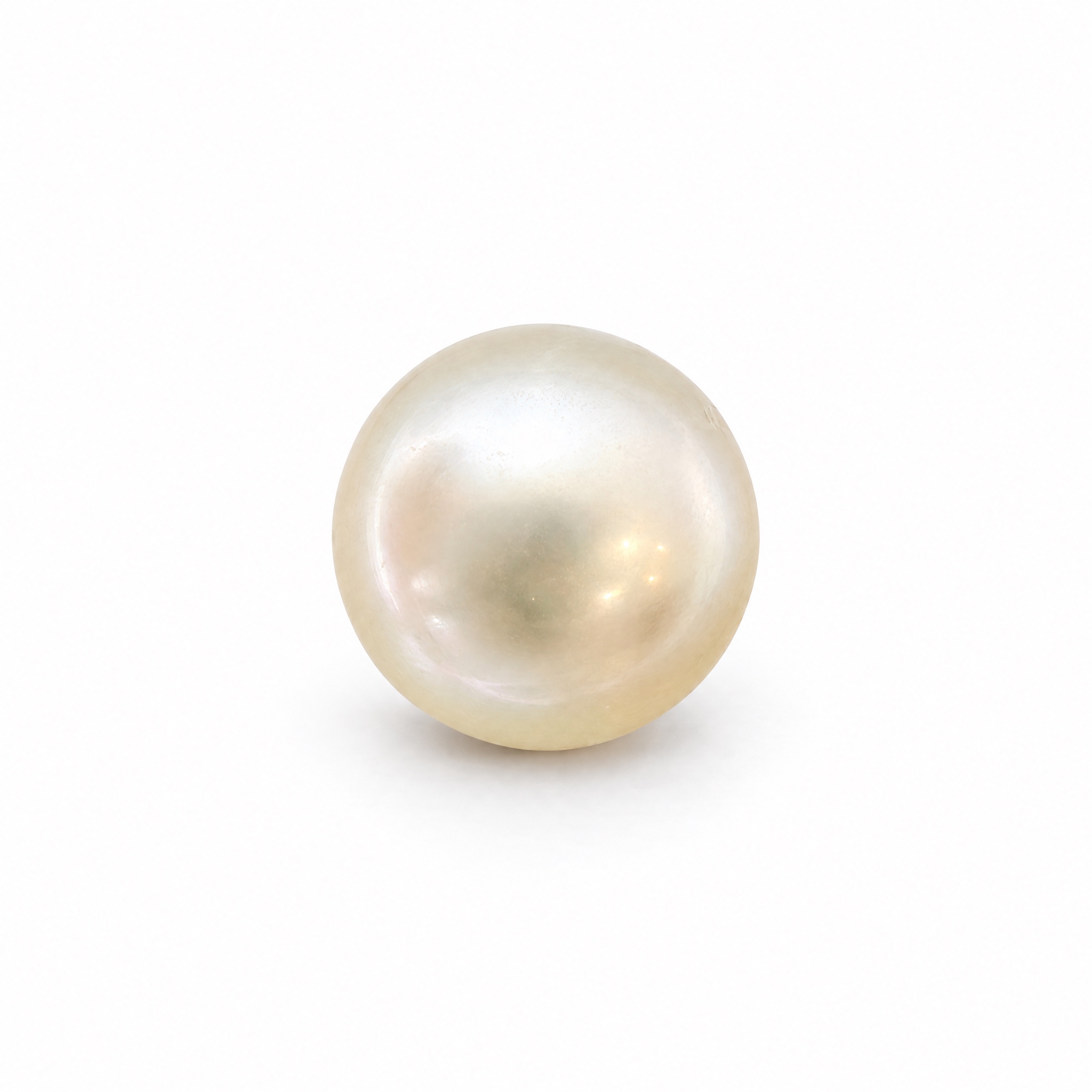 5.31 carat white South Sea pearl, 8.8mm round, AAA quality, undrilled - Pure Pearls