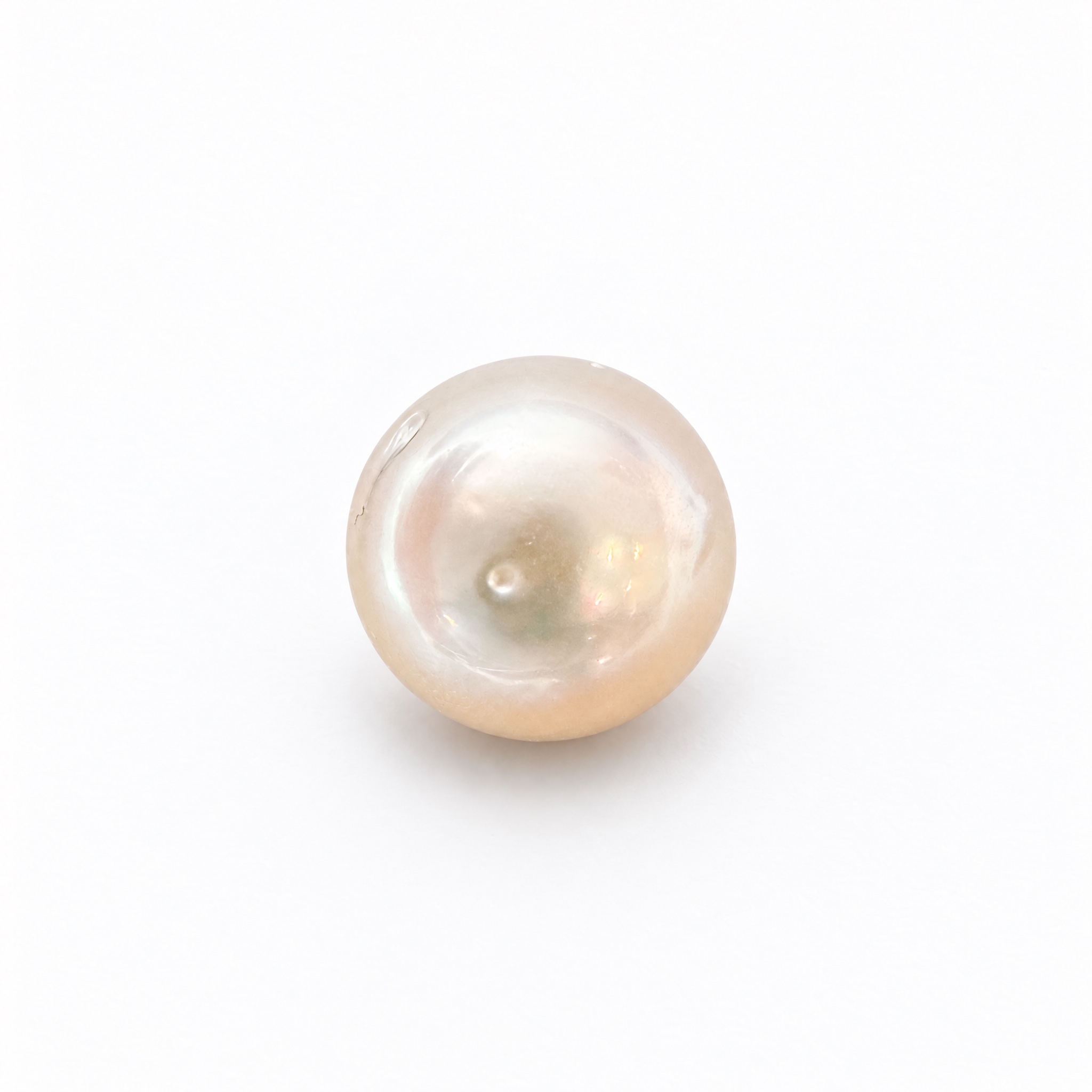 5.725 carat white South Sea pearl, 9.2mm round, AAA quality, undrilled - Pure Pearls