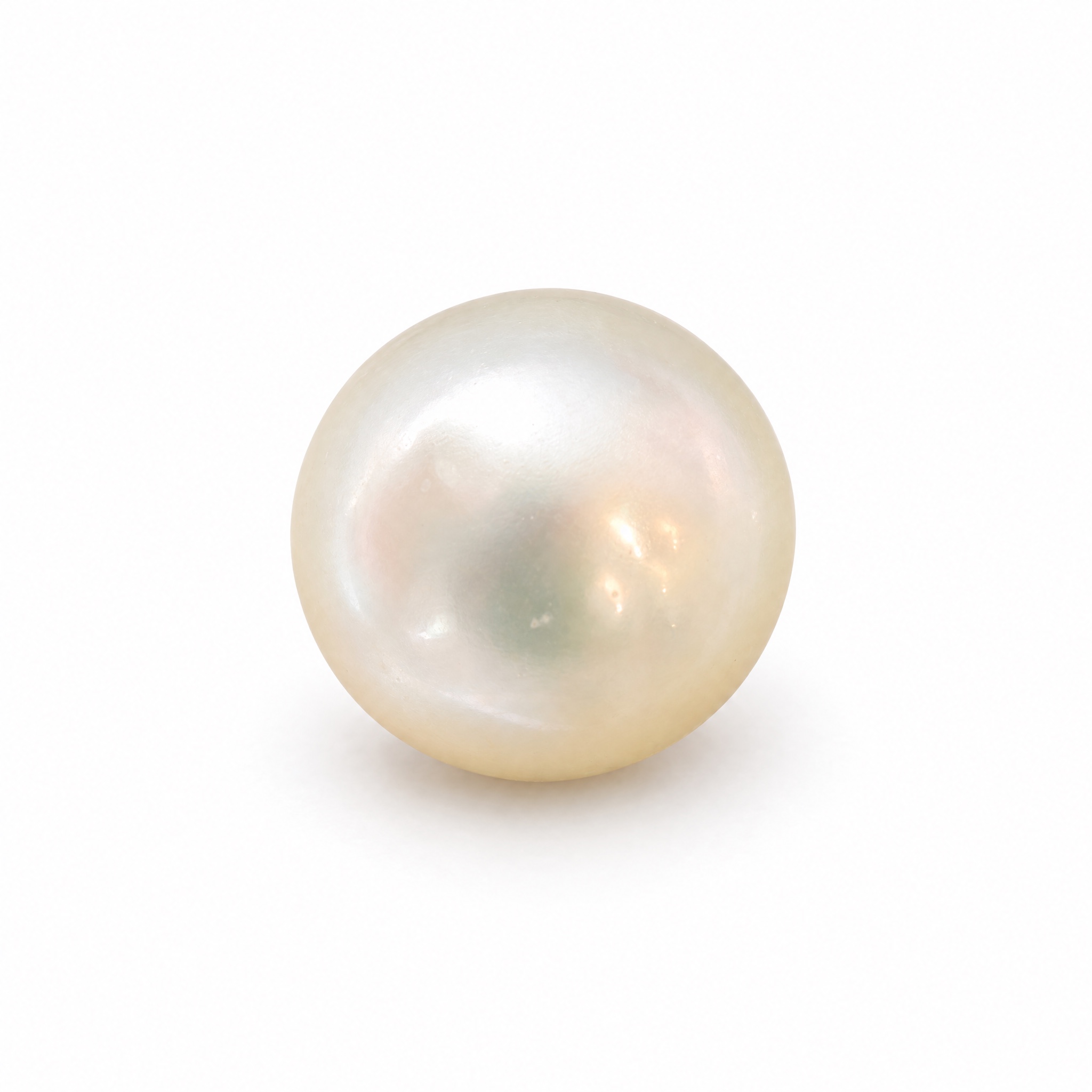 5.61 carat white South Sea pearl, 9.4mm round, AAA quality, undrilled - Pure Pearls