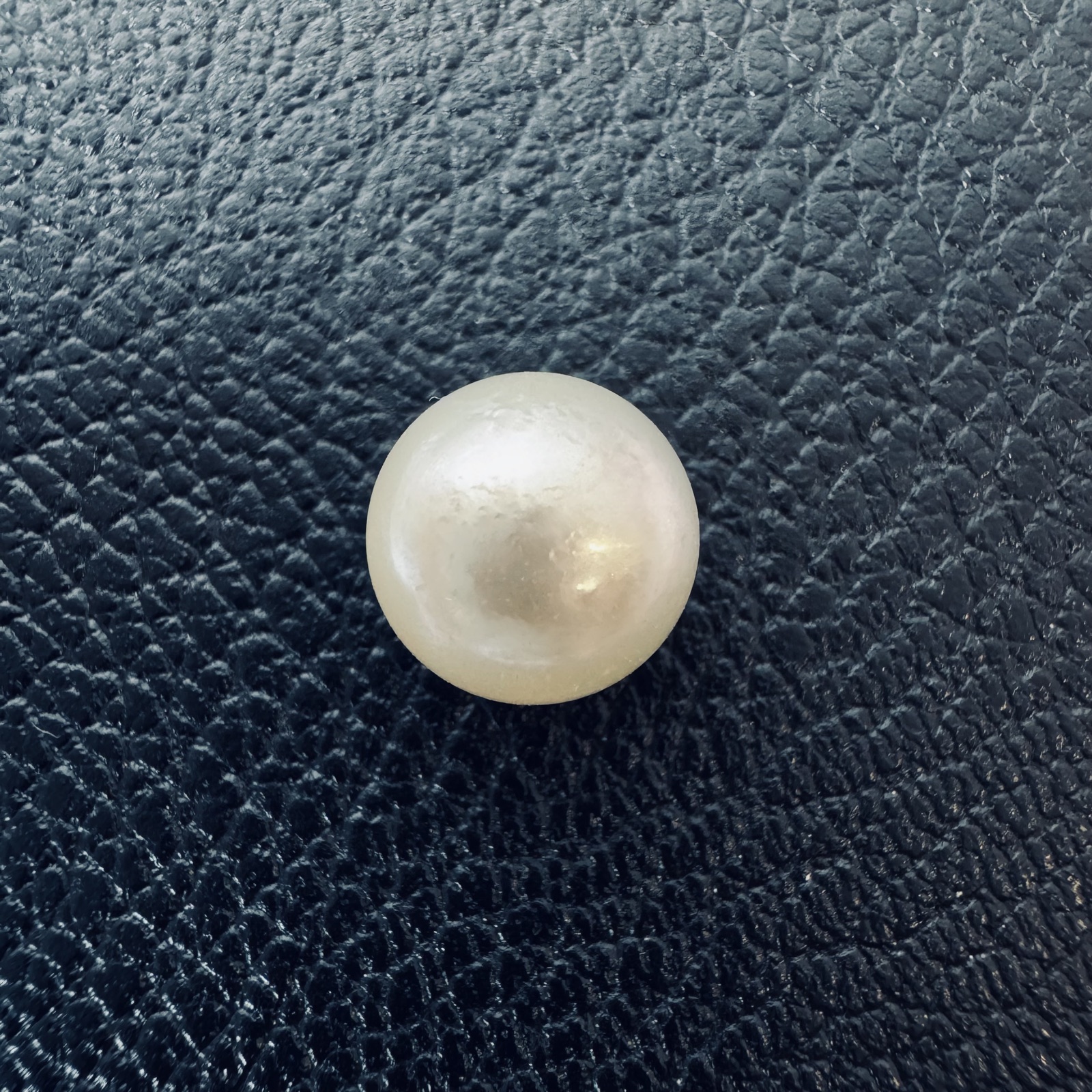 Second view of a 10.1mm white South Sea loose pearl showing lustre and surface - Pure Pearls