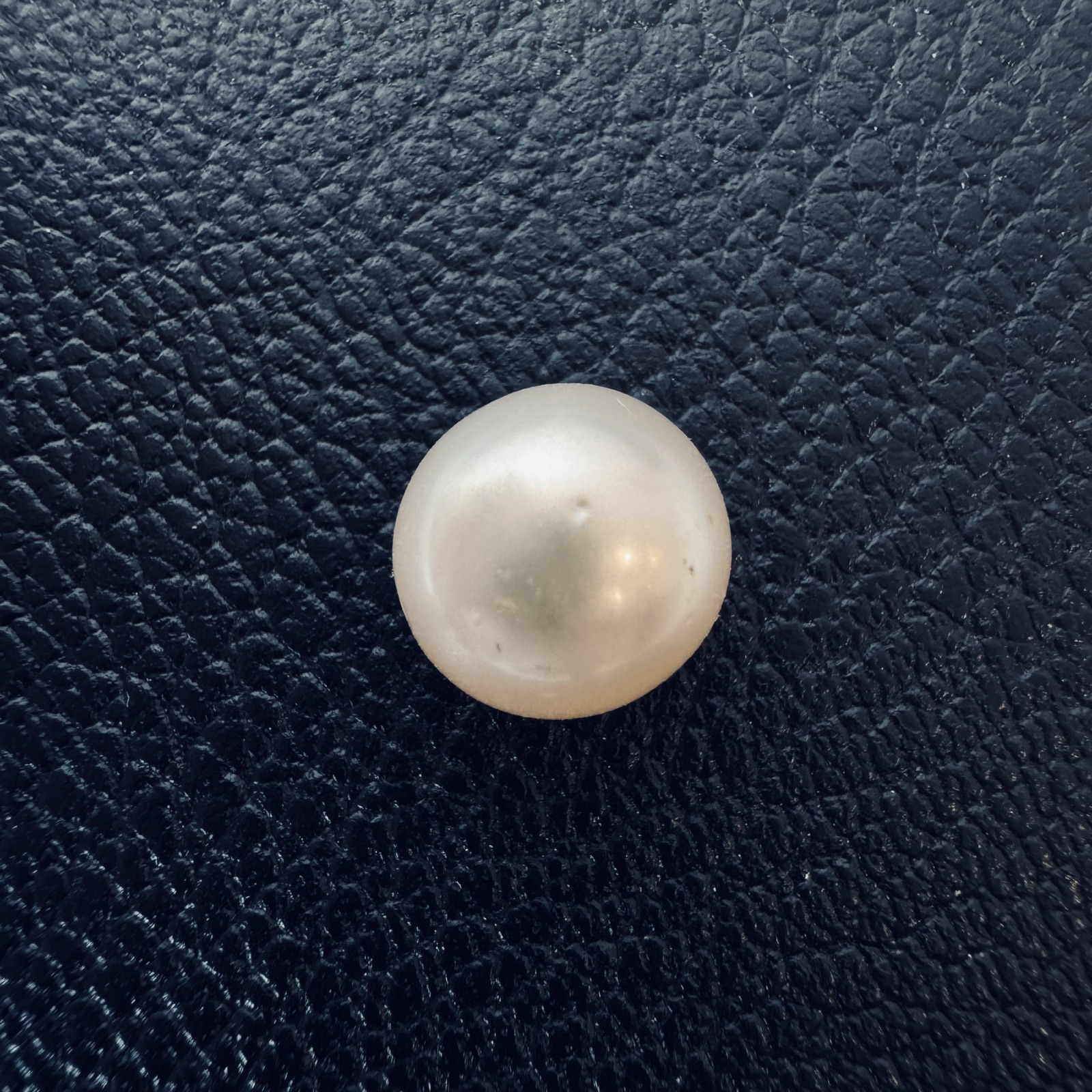 Second view of a 10.1mm white South Sea loose pearl showing lustre and surface - Pure Pearls