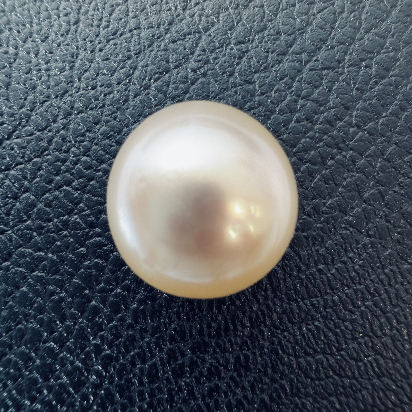 21.25 carat white South Sea loose pearl, 15.2mm round, AAA quality - Pure Pearls