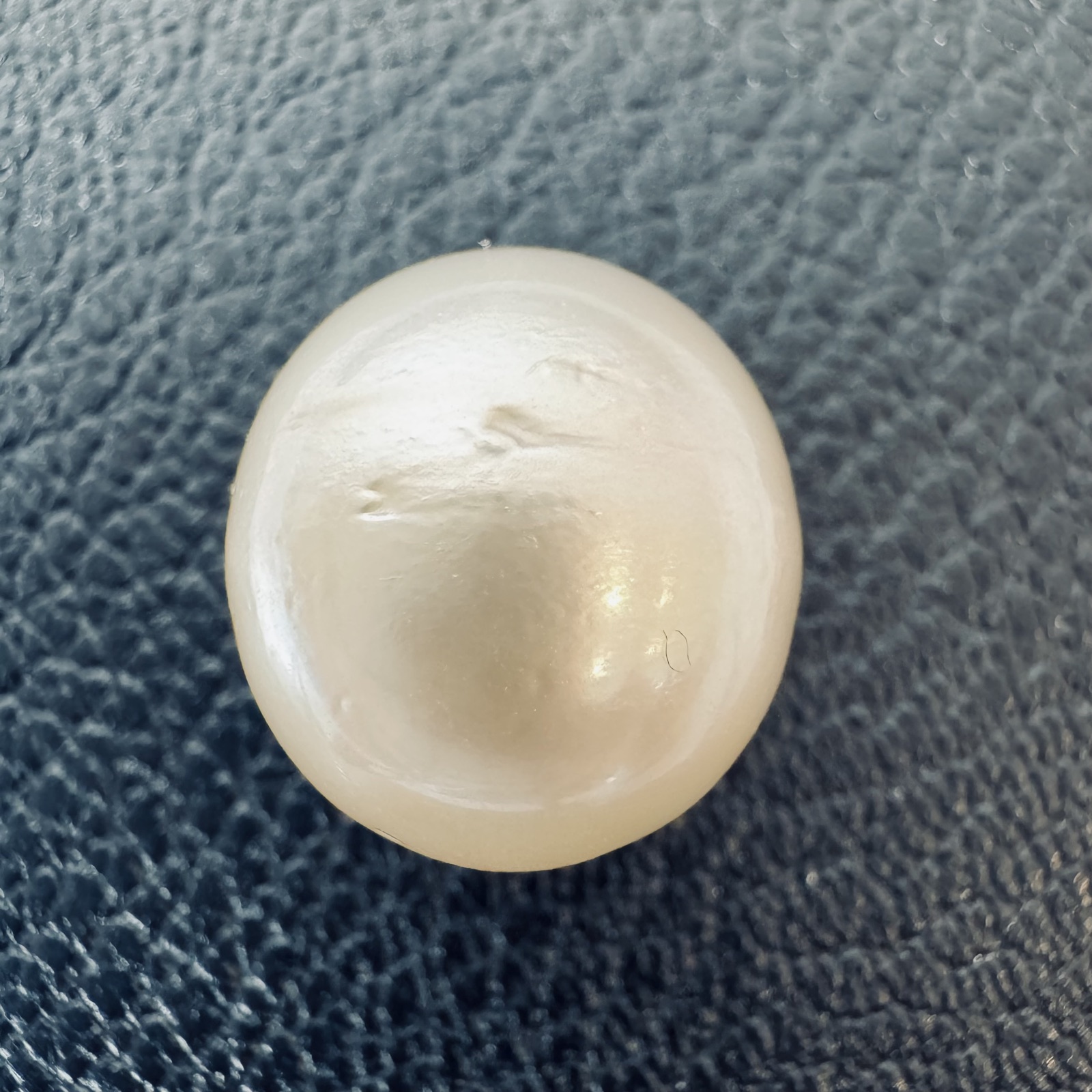 Second view of a 16.6mm white South Sea loose pearl showing lustre and surface - Pure Pearls